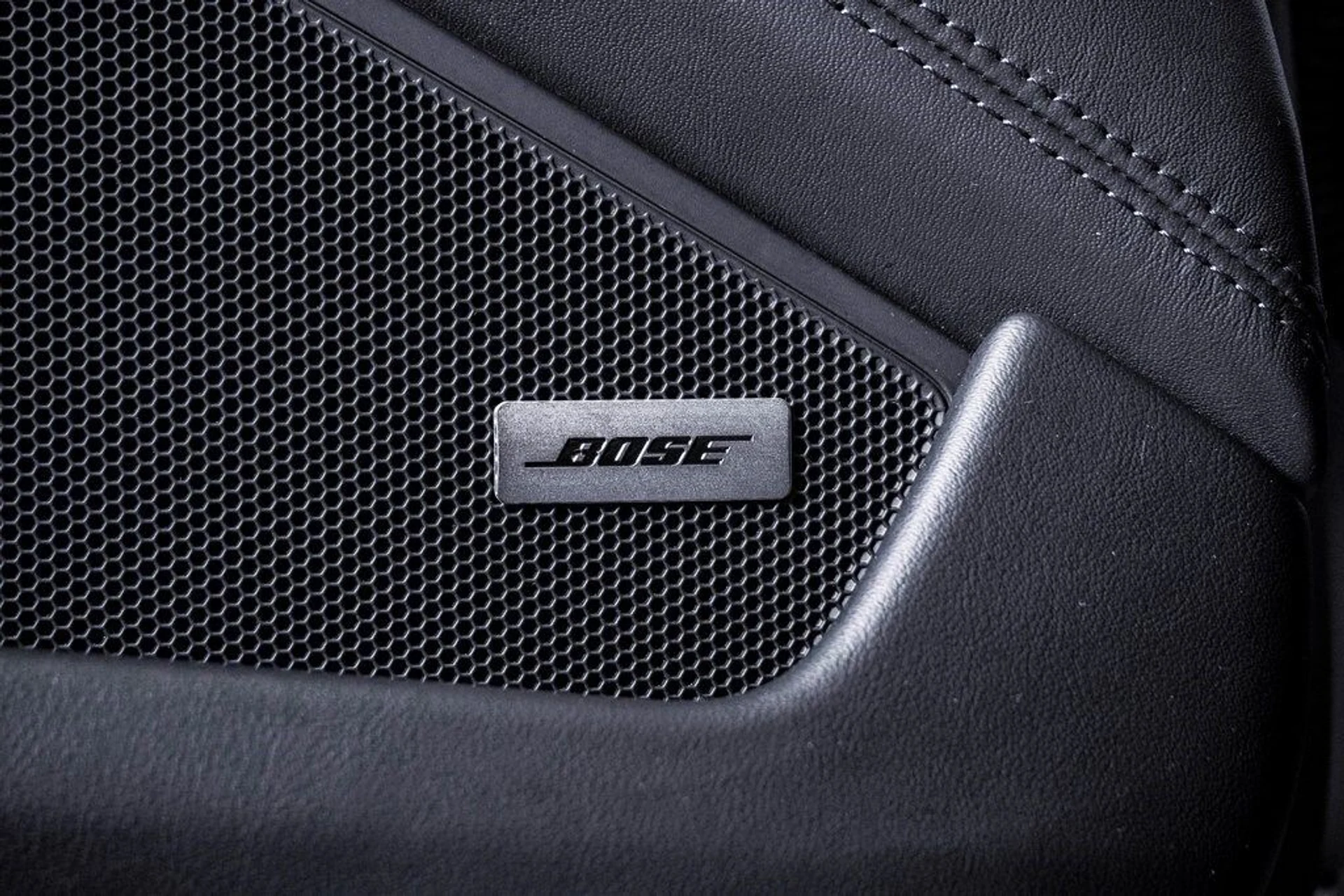 mph030_3392929030_2733703e1c947a38514781ddf4b7fa93x_2218d407ce