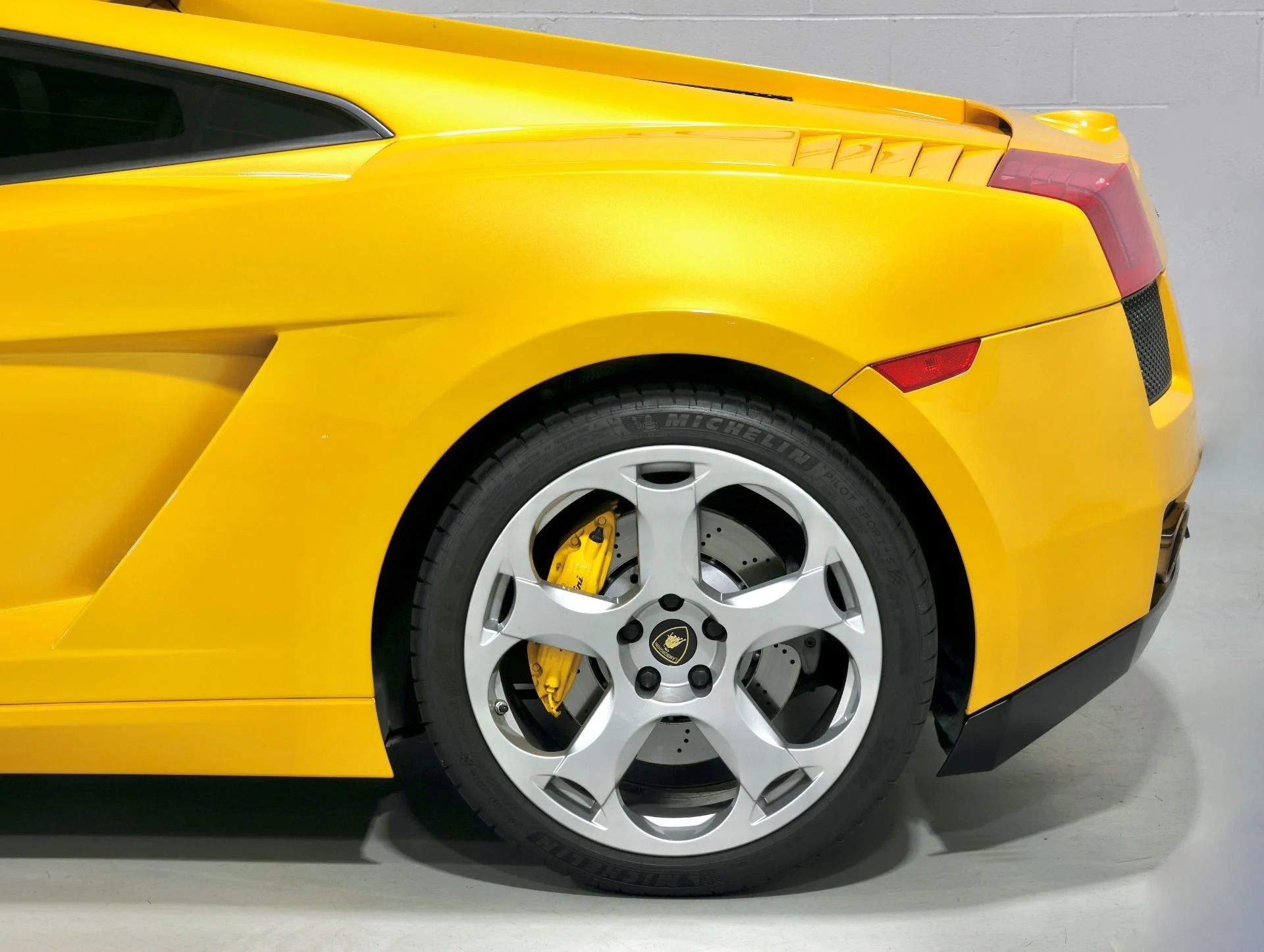 mph030_3395013917_Used_2008_Lamborghini_Gallardo_GATED_6_SPEED_MANUAL_Full_Car_PPF_Recent_20_K_Major_Service_1758142100_435af04773