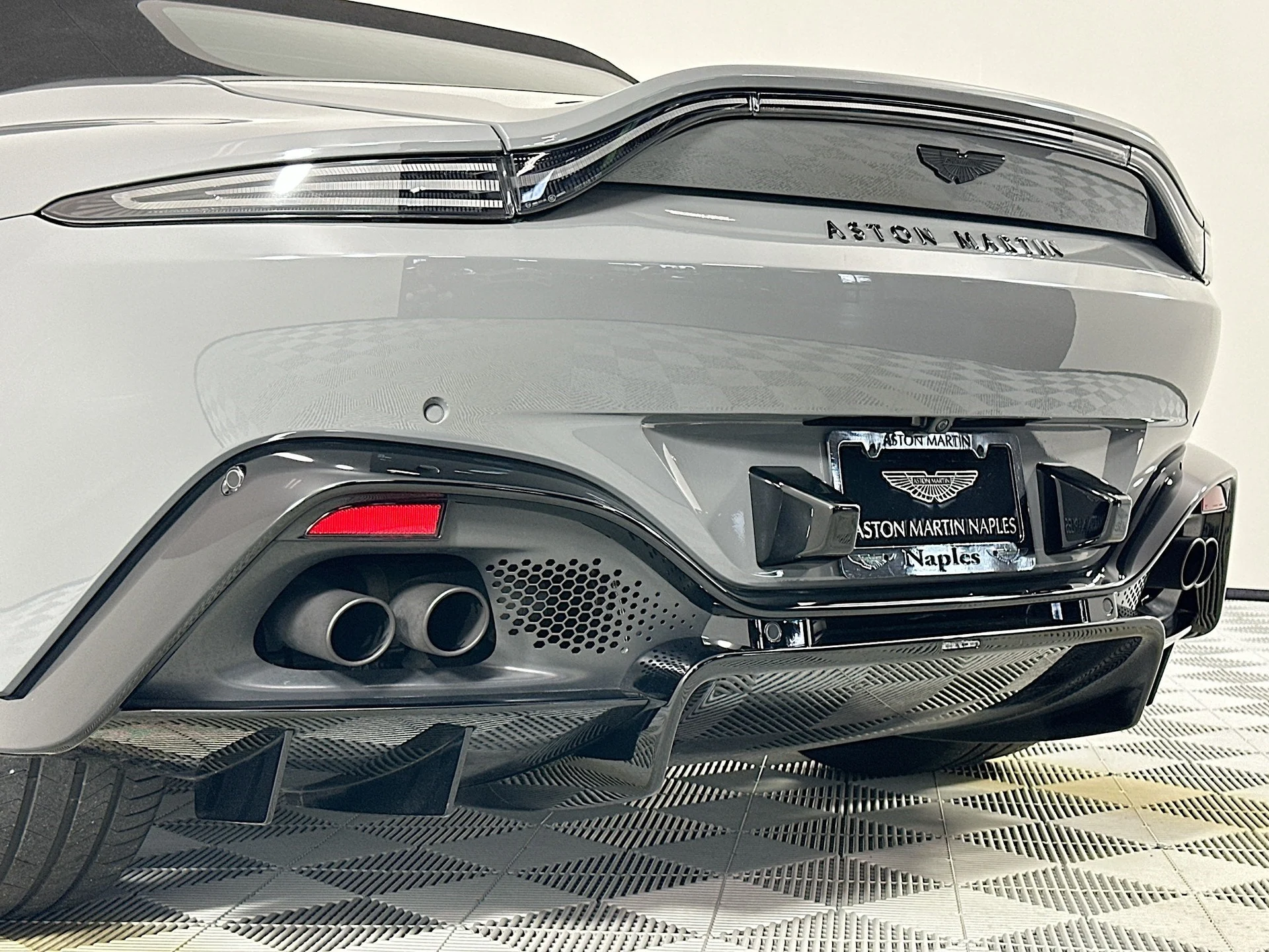 mph030_3399527399_31_12742795c6