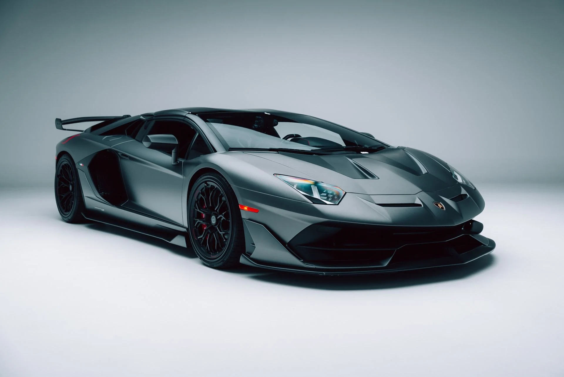 mph030_3408010988_Used_2020_Lamborghini_Aventador_LP_770_4_SVJ_1762455595_6e041b310a