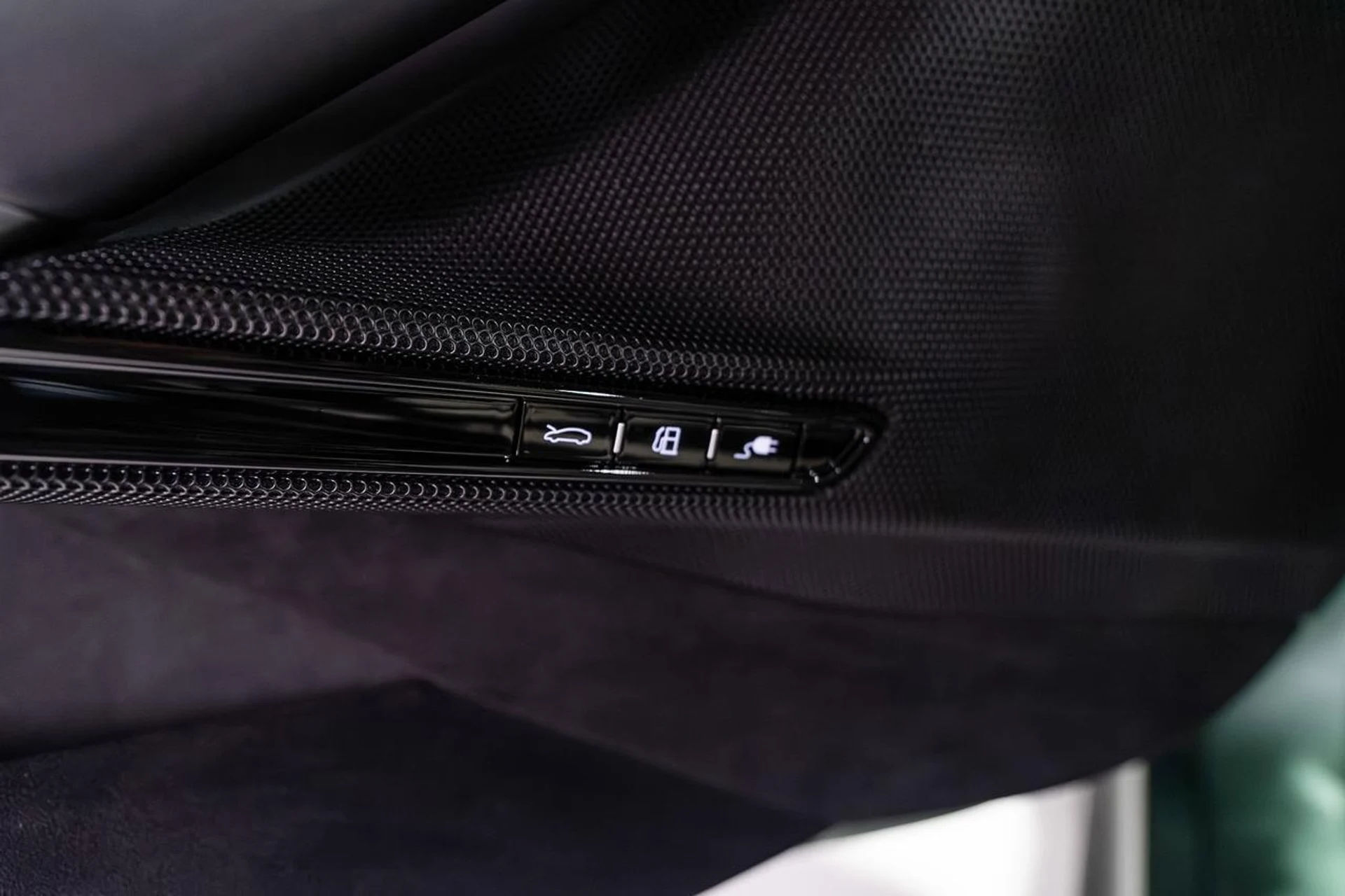 mph030_3408021008_8a4091fe08f277814e6ca8cb027c9059_188e76a018