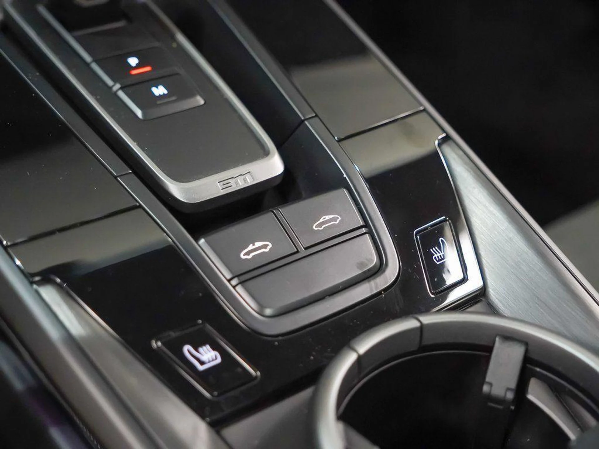 mph030_34140062_c_AB_Zeuk_IO_Wve_P33_TFK_Tta_Ivq_ACU_8be41dc0fd