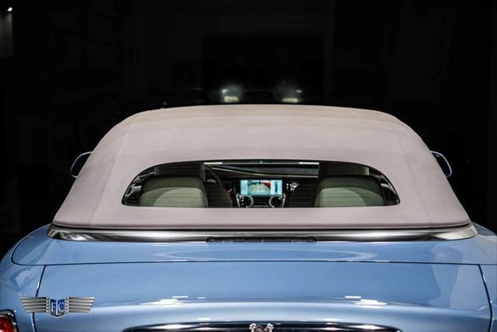 mph030_3416385197_used_2017_rolls_royce_dawn_convertible_9689_23094548_35_640_9c01824e85