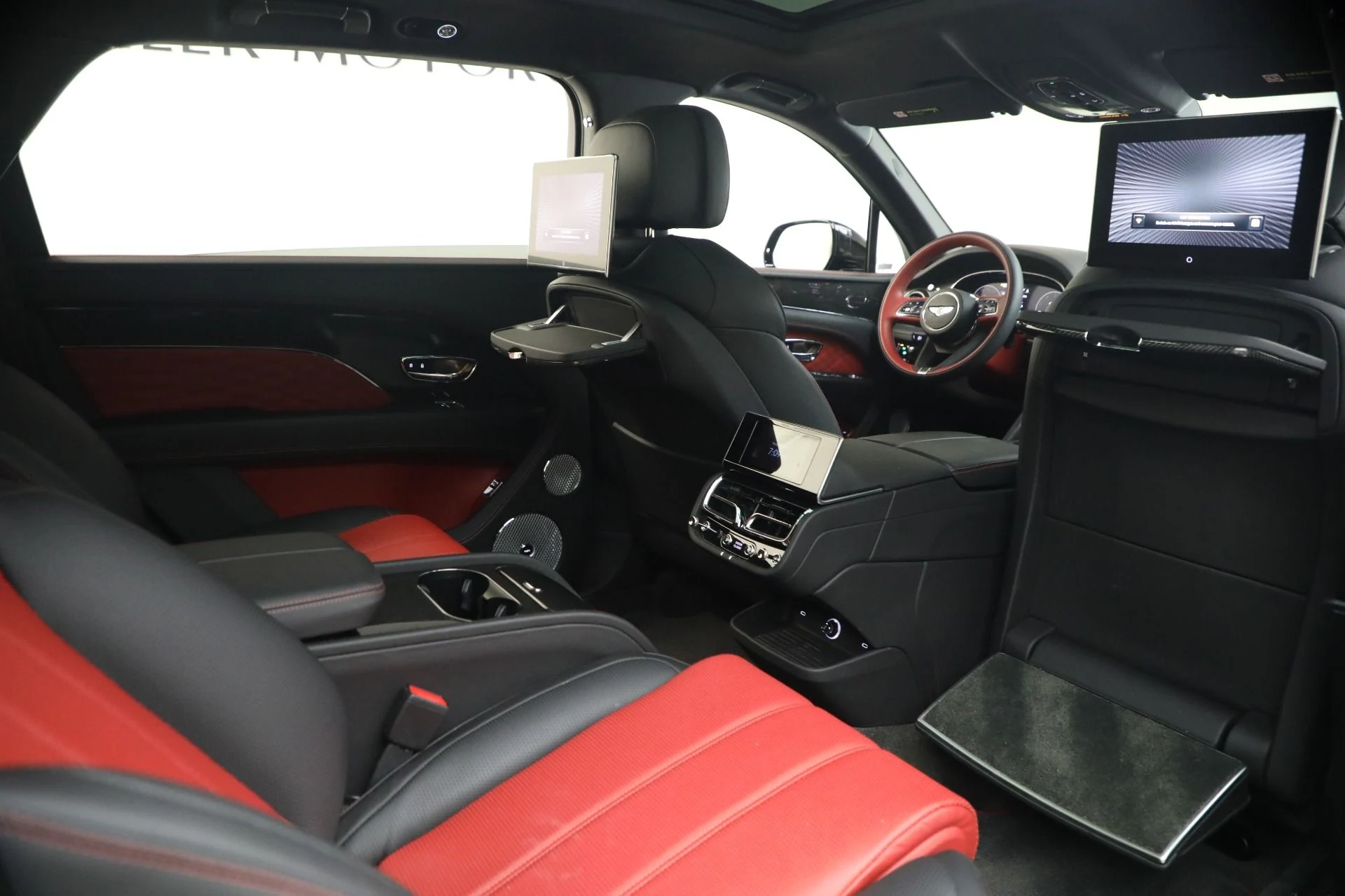 mph030_3417074891_Used_2023_Bentley_Bentayga_EWB_Azure_V8_First_Edition_1772501691_edcf17dc10