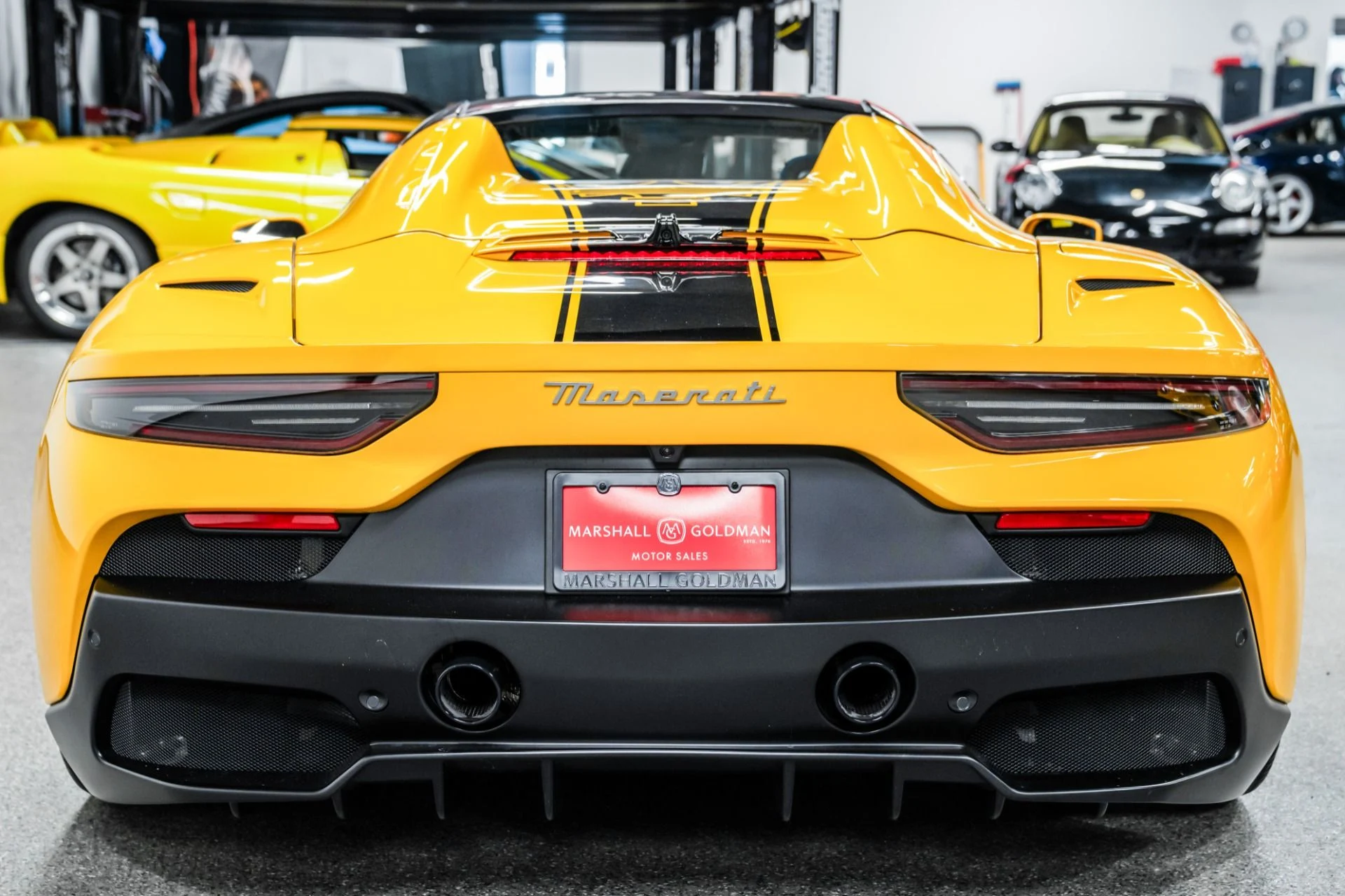 mph030_3427149890_Used_2023_Maserati_MC_20_Cielo_193_Miles_Fuoriserie_Color_Interior_Carbon_Fiber_Package_1770052750_f752687e57