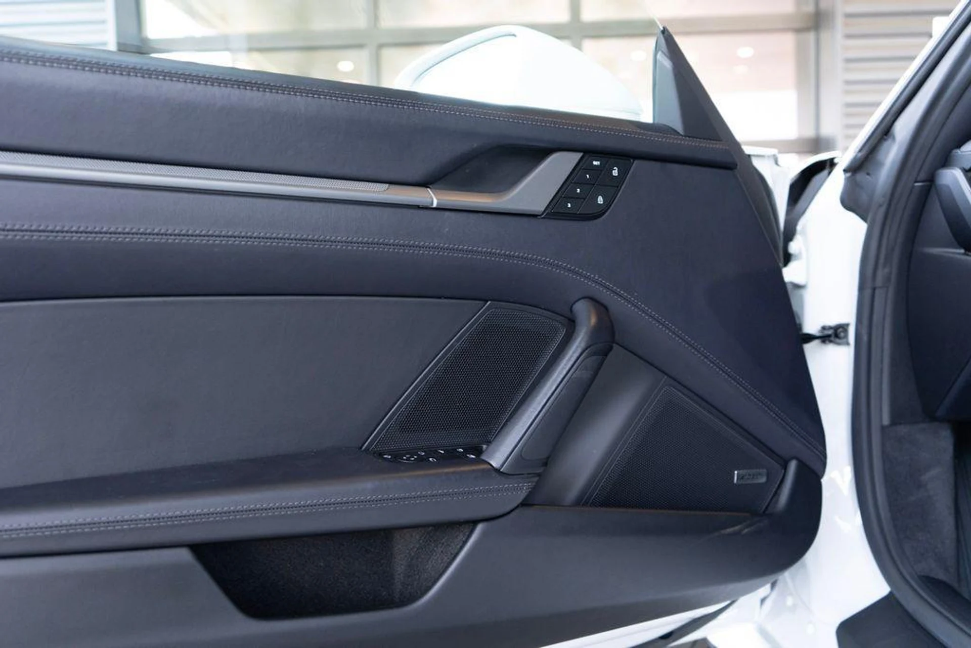 mph030_3428845245_6_Py_SV_32l_UDQ_1w1_2e_Kzc07y_Db_DU_f14eaf96fc