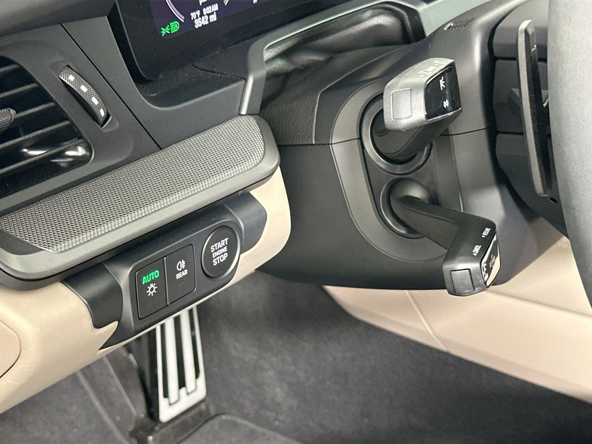 mph030_3429215175_fb2eb01db7d5a2fc657bf202c6446fc6_7eb235f52e