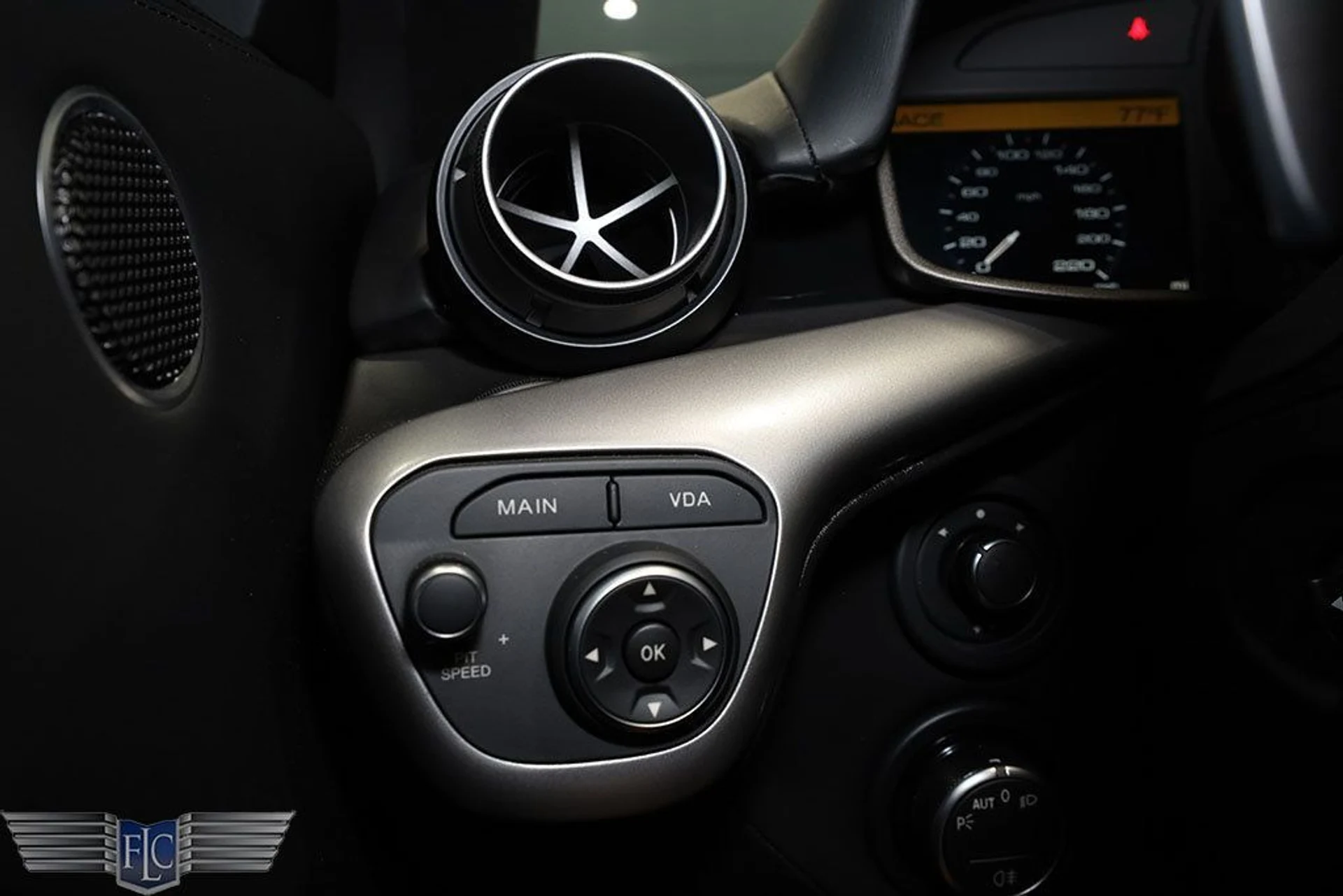 mph030_3429517645_used_2016_ferrari_f12berlinetta_2drcoupe_9689_22497183_31_1024_6f29f39718