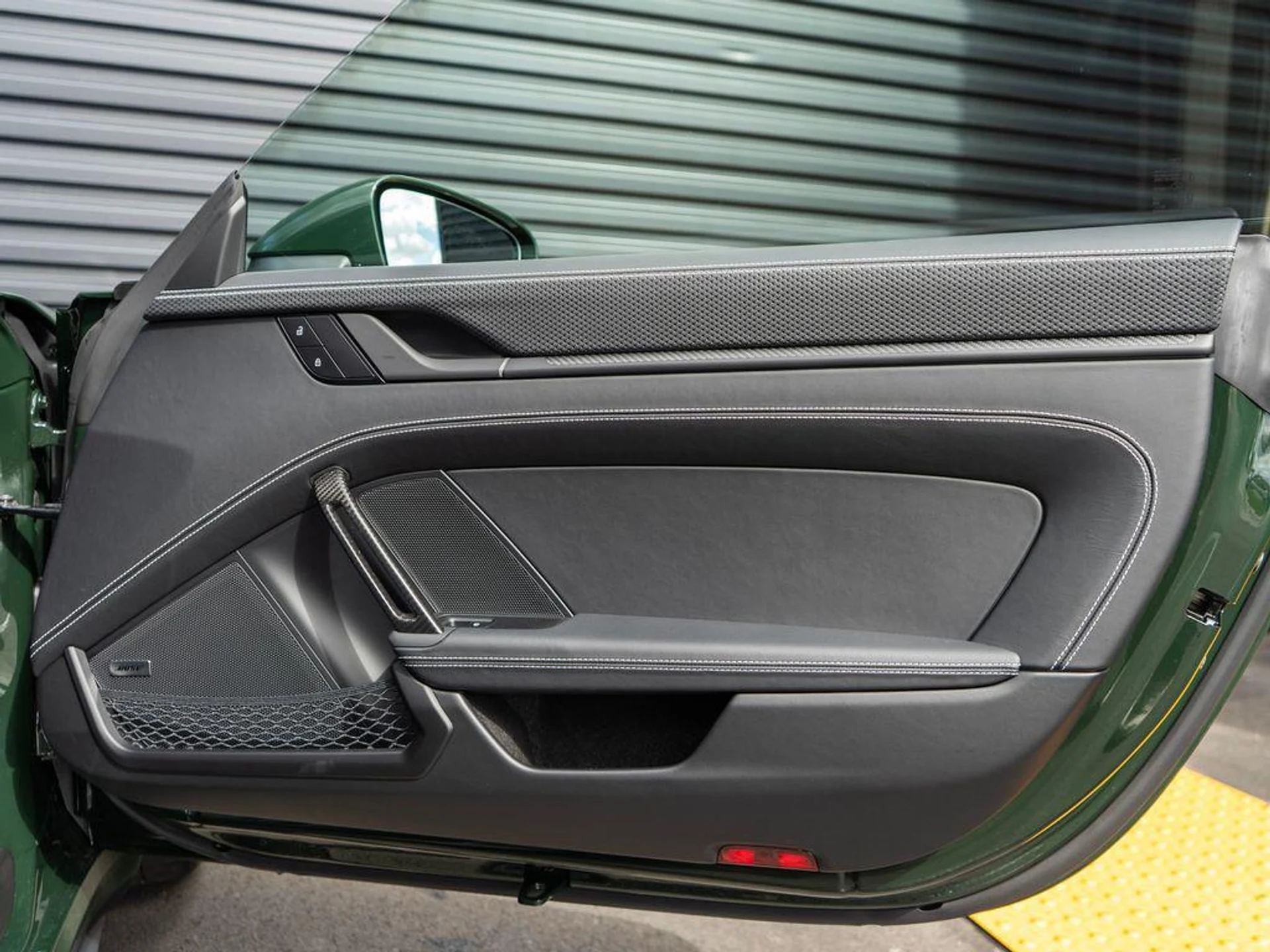 mph030_3440116577_ovuw_JYEIV_6im_A7_QA_0_QM_40c_CP_0ng_784ecc1927