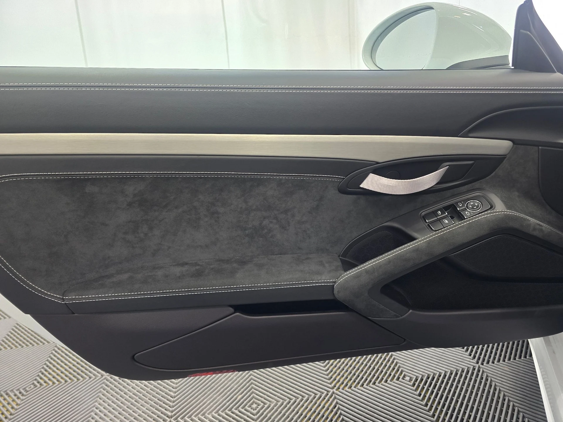 mph030_3449044375_69b77997a109ed944a7b8321421c183dx_72758353be