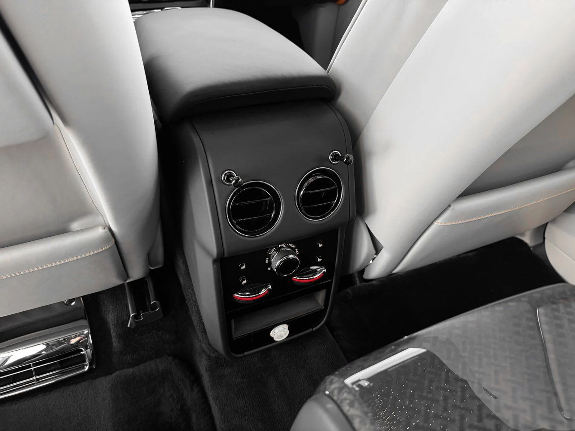 mph030_3456951353_eb4a9d8960e53f3352c7473f7926d7f4x_2bd5e5126e