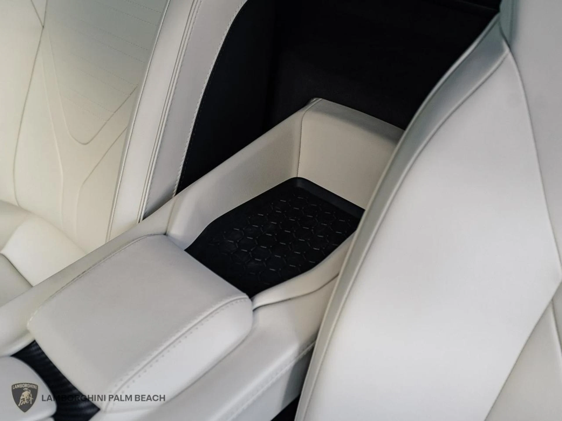 mph030_3460256598_e2a42df08b636b94b7ecd9280316e4e5_3c4fee5a49