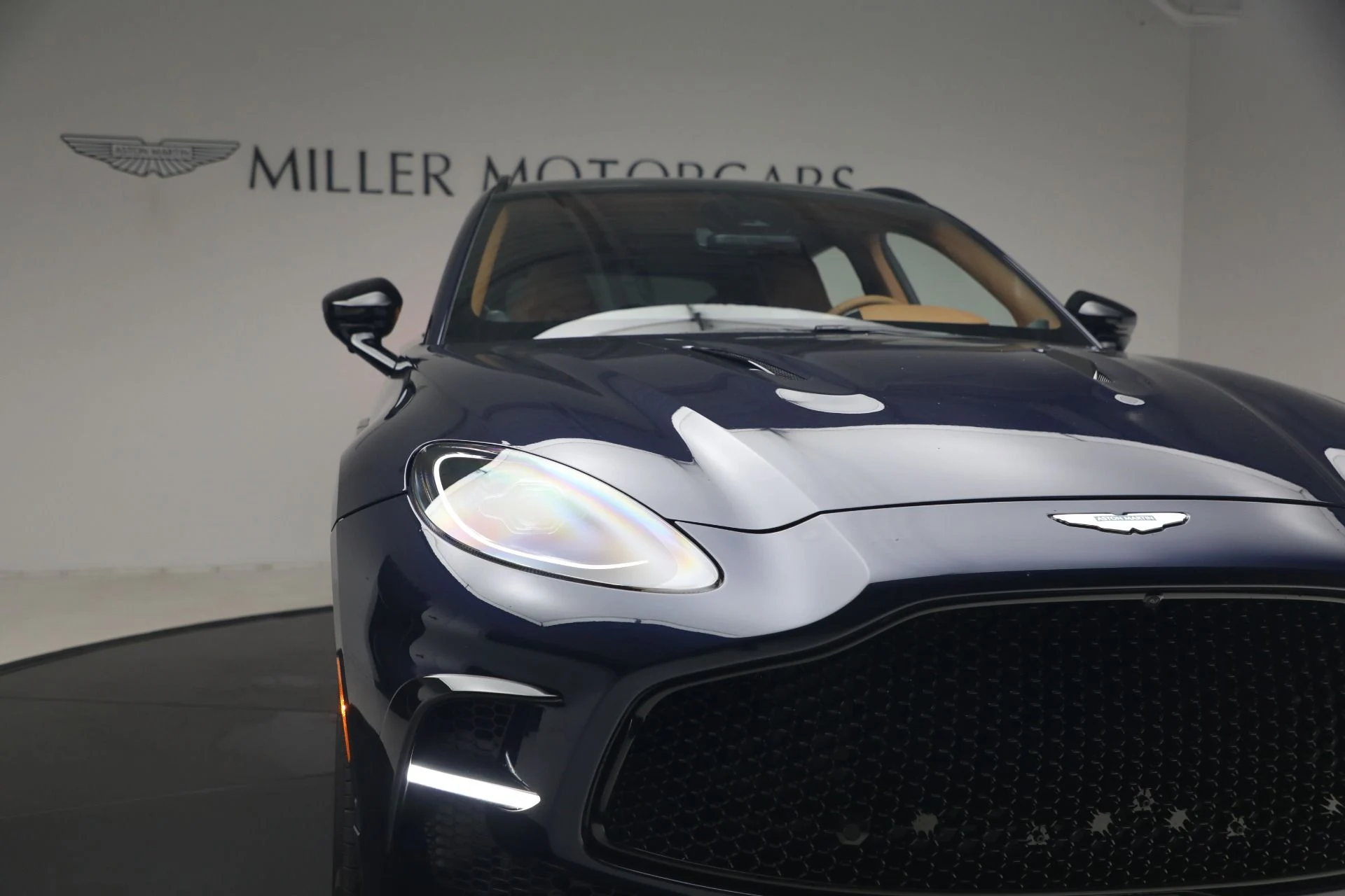 mph030_3466546716_New_2026_Aston_Martin_DBX_S_1787860964_151e30e400
