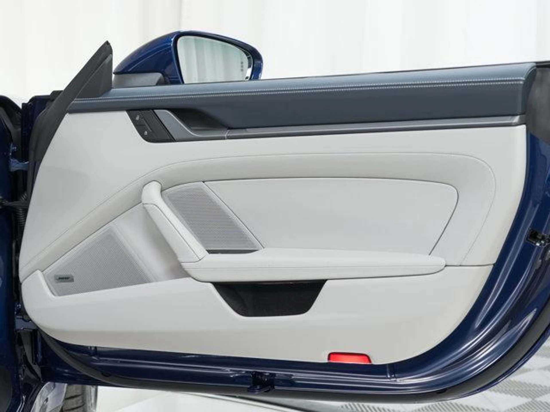 mph030_3471024294_i_I1n_F_Mfp_F_4_K_y_LS_9v_Yu9xm_I_Tg_8e0e3ee65e