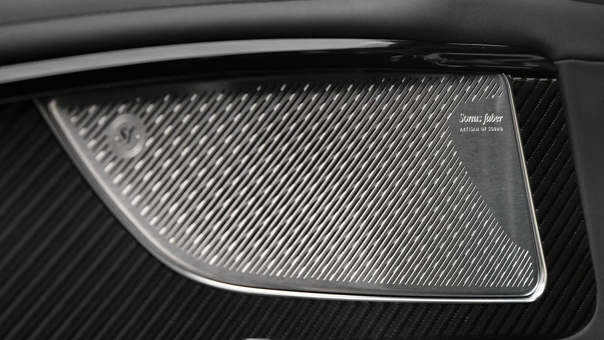 mph030_3474414350_df457143e57741a1be5dfb151011e100_9acd1c8b08