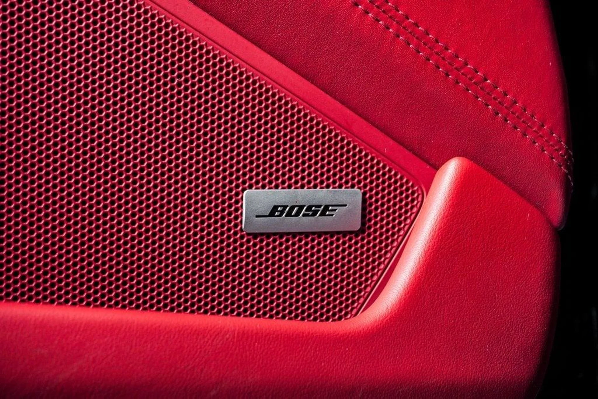 mph030_3485443912_e1c6ea22e33ab75f454dc11000414c29x_014bffd70d