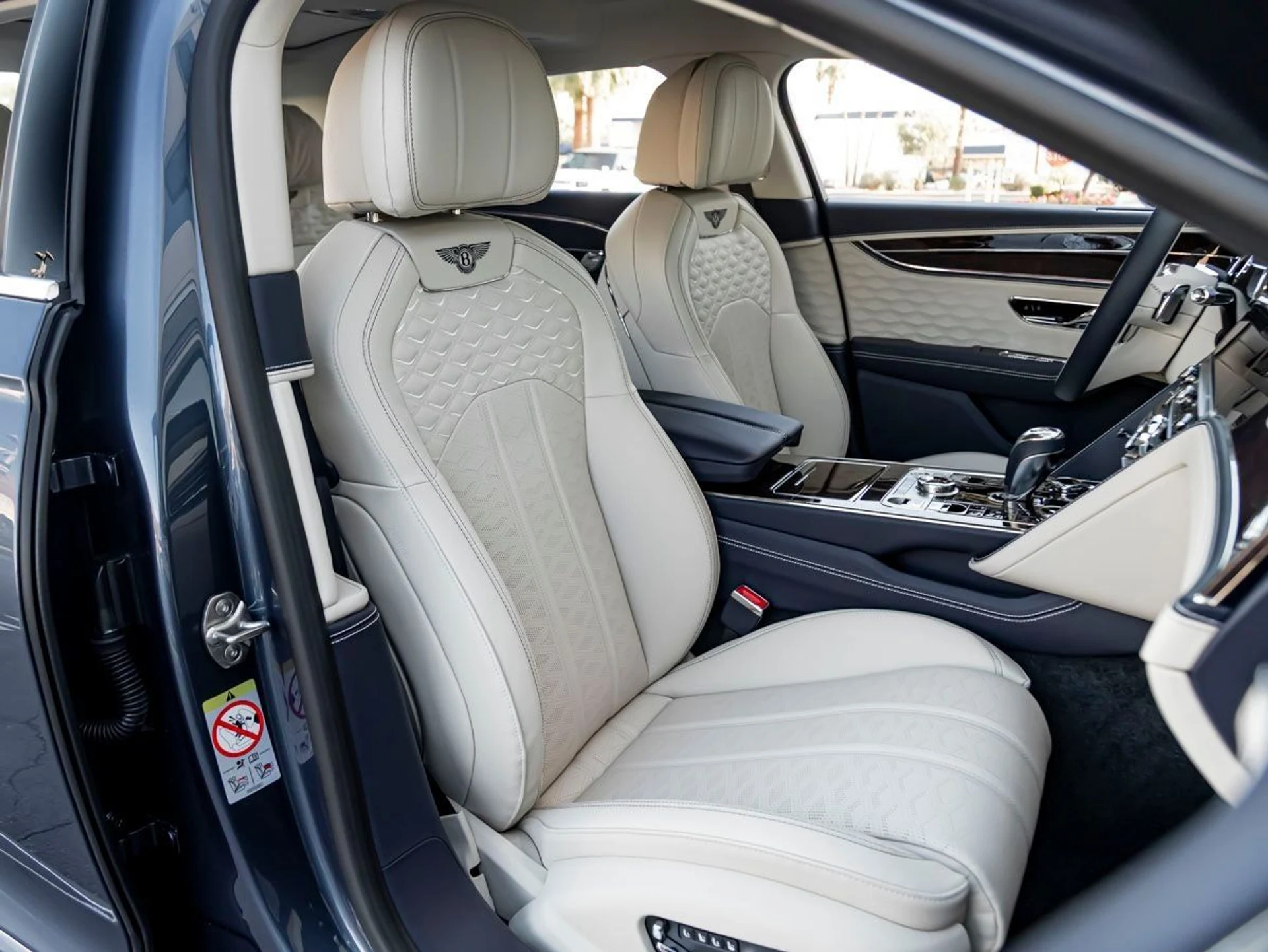 mph030_3486955882_31_39bb526325