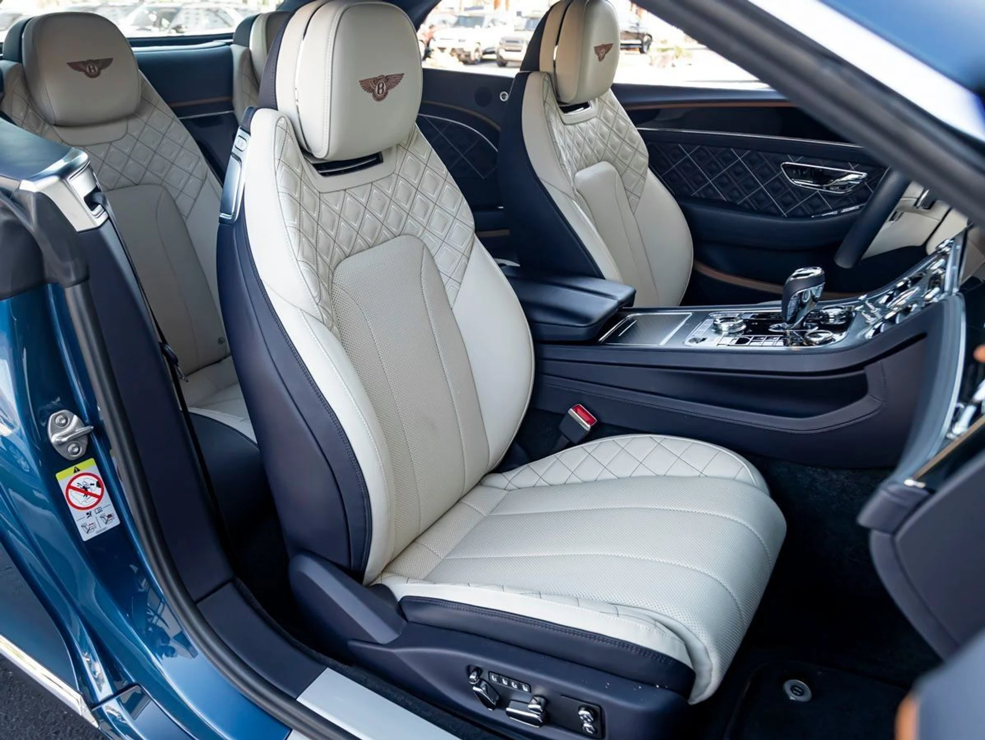 mph030_3491324432_31_ddf4571849