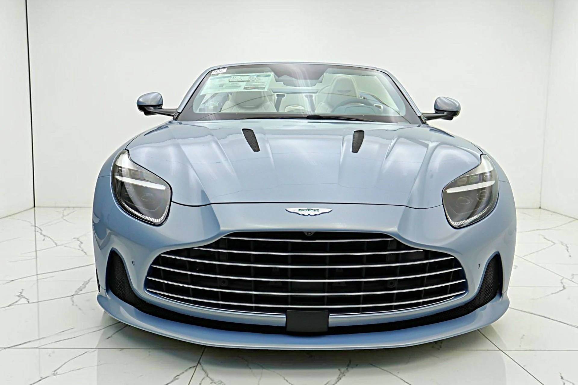 mph030_3497964820_New_2026_Aston_Martin_DB_12_Volante_b27e78d027