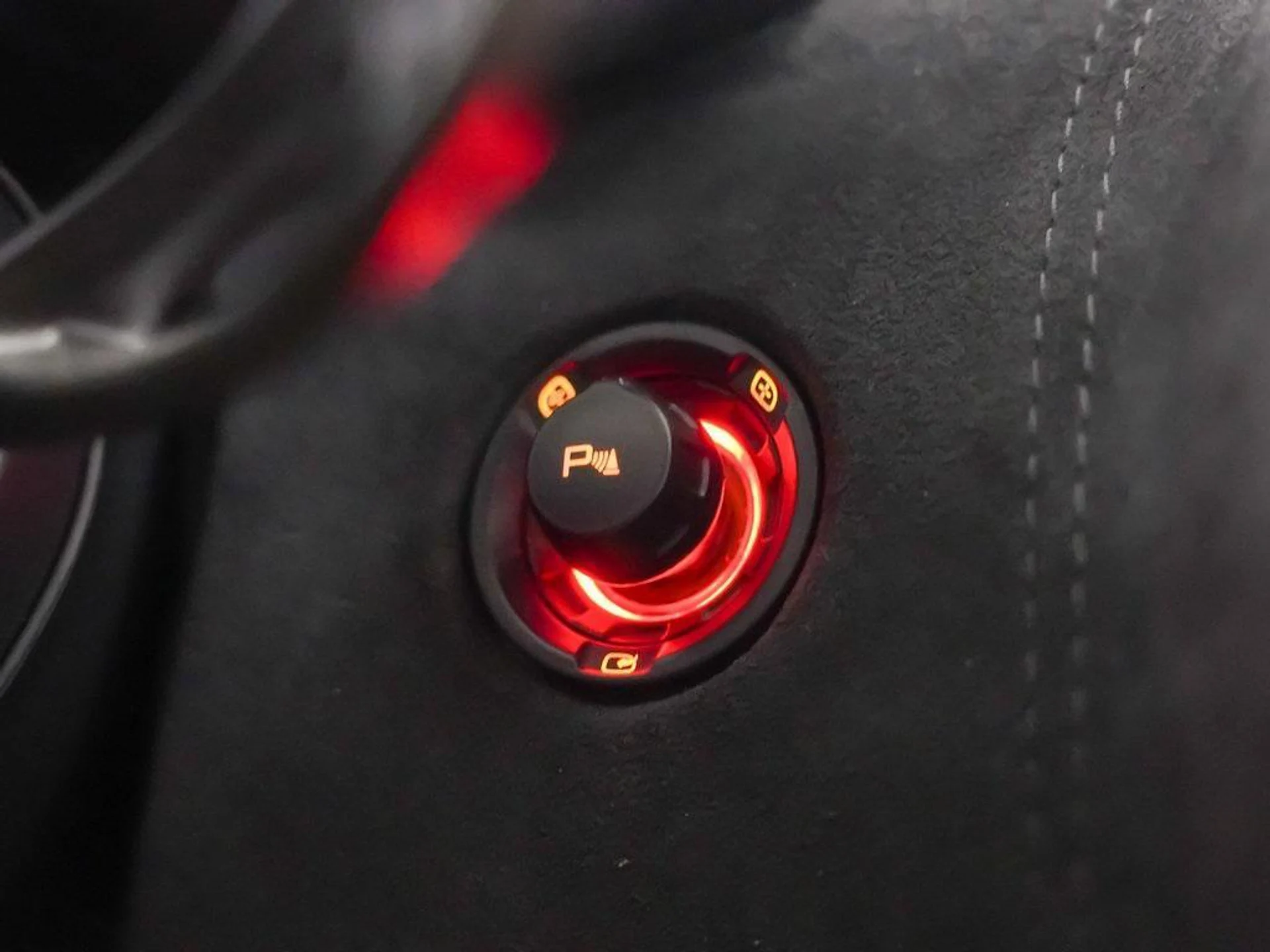 mph030_3502895457_U_Uyd_Km_E0_Rlw_YDM_2_LQU_Og_ZU_Zz_K8_6043e36801