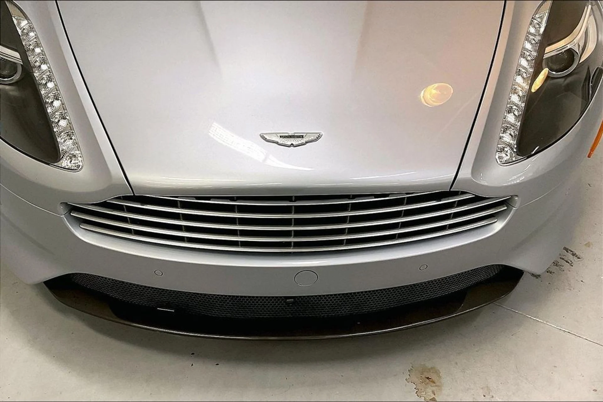 mph030_3506427857_bcf61b0a9c327879bf436323e421a64ex_b23fe21409