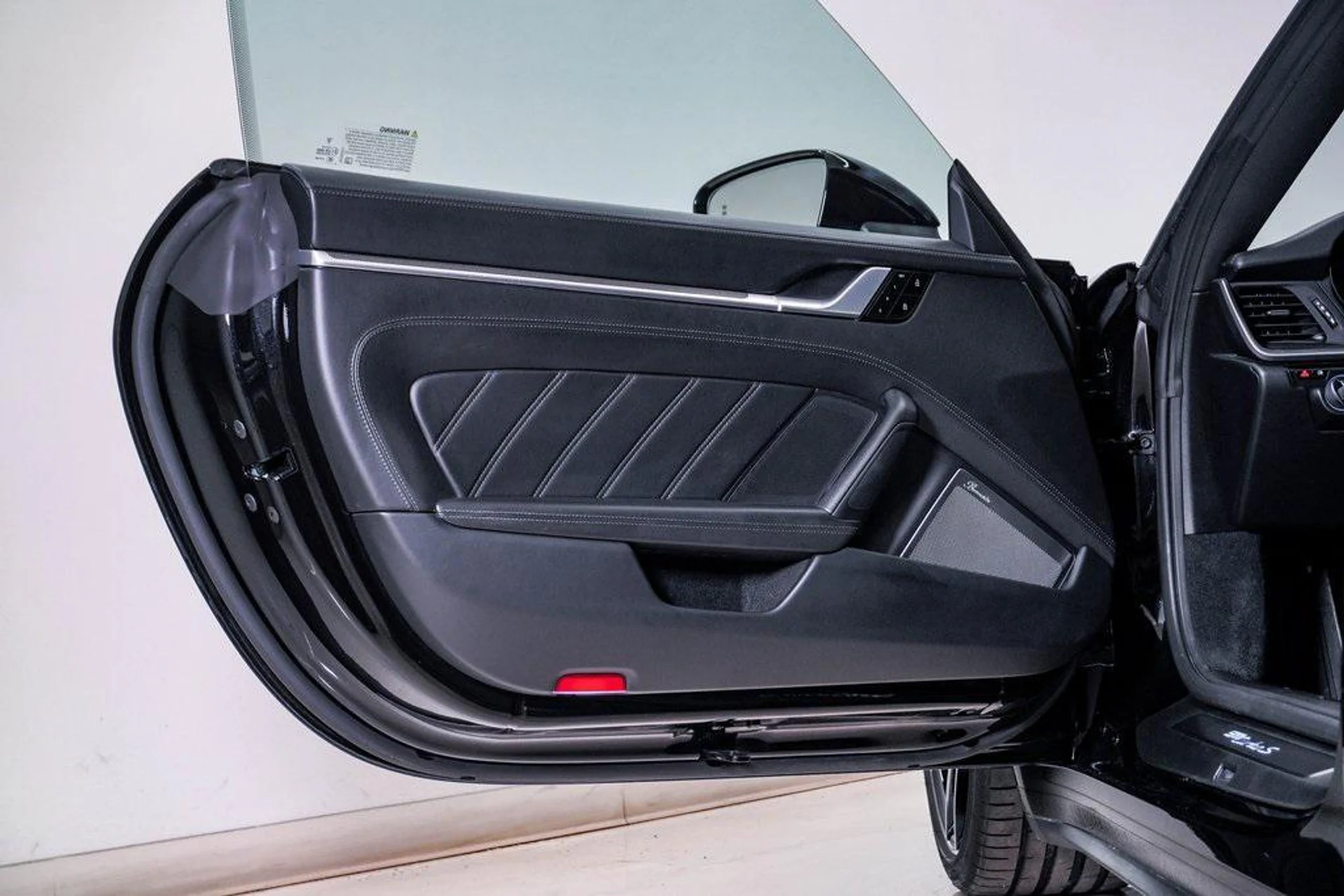 mph030_3517338640_dh_Mdc_AKES_4_LZ_Ayo_Bck_Mp6_ZX_Skrk_a591b61756