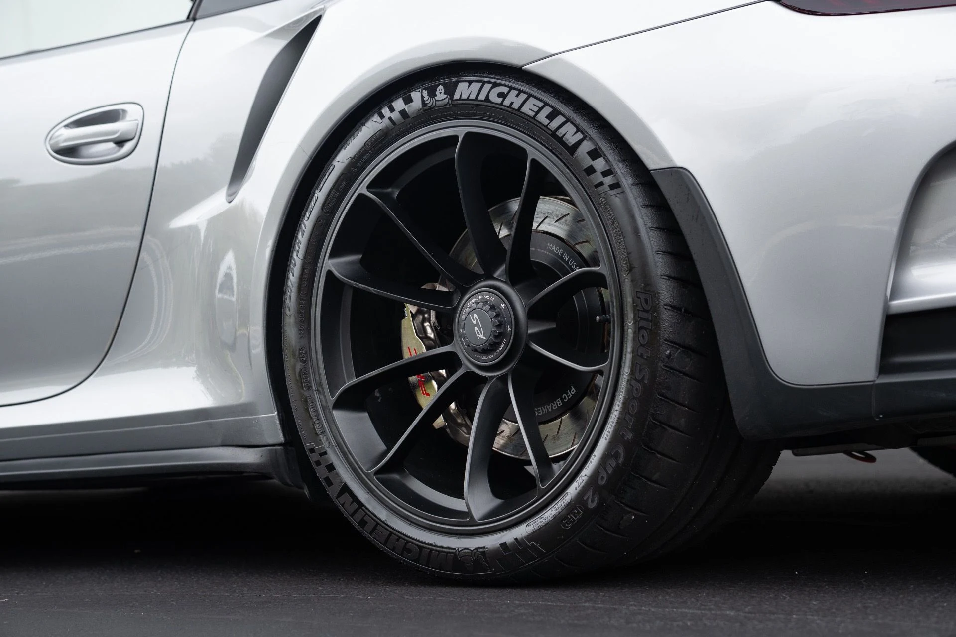 mph030_3519551946_Used_2016_Porsche_911_GT_3_RS_1773808378_98c39ca2ed