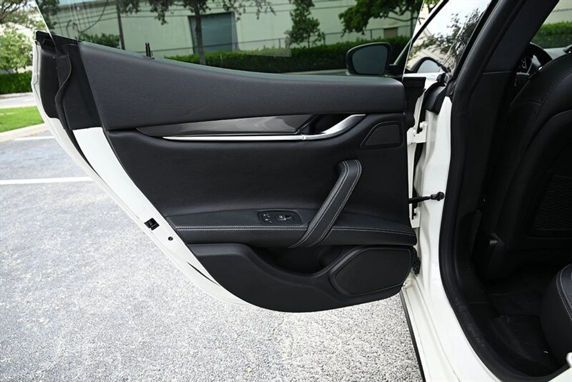 mph030_352063050_046ff1a93b_800_cb983dae8c