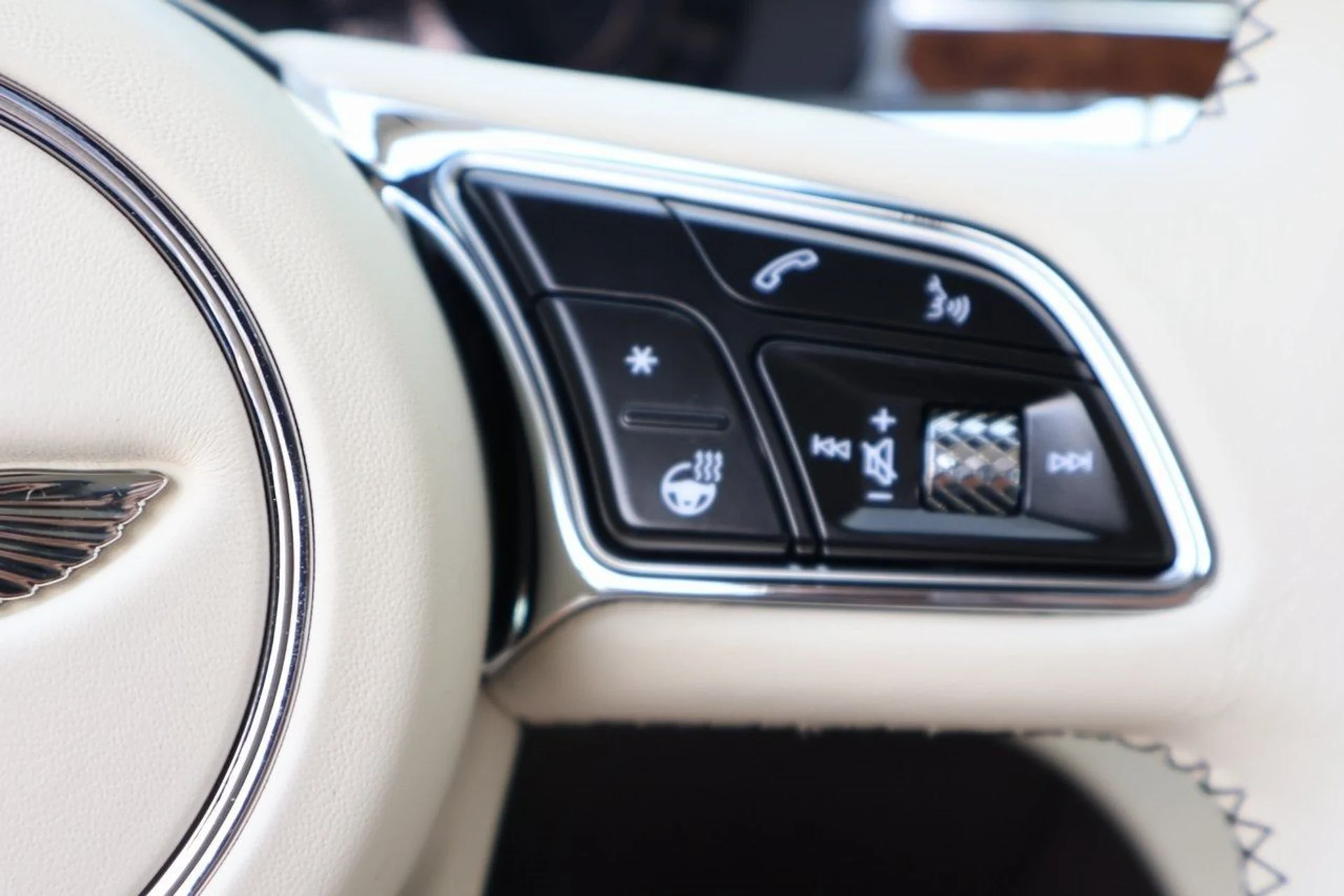 mph030_3526193421_31_c0126a4d62