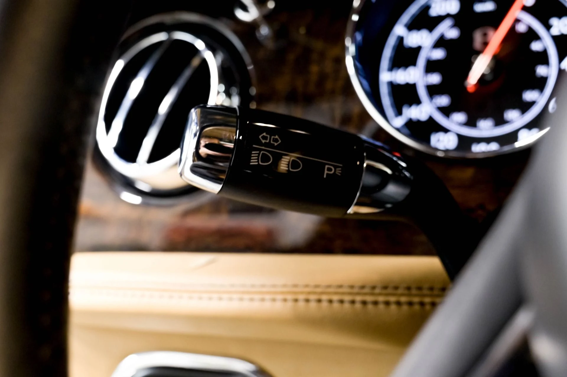 mph030_3534521819_Used_2017_Bentley_Mulsanne_1782570878_da1689f8d1