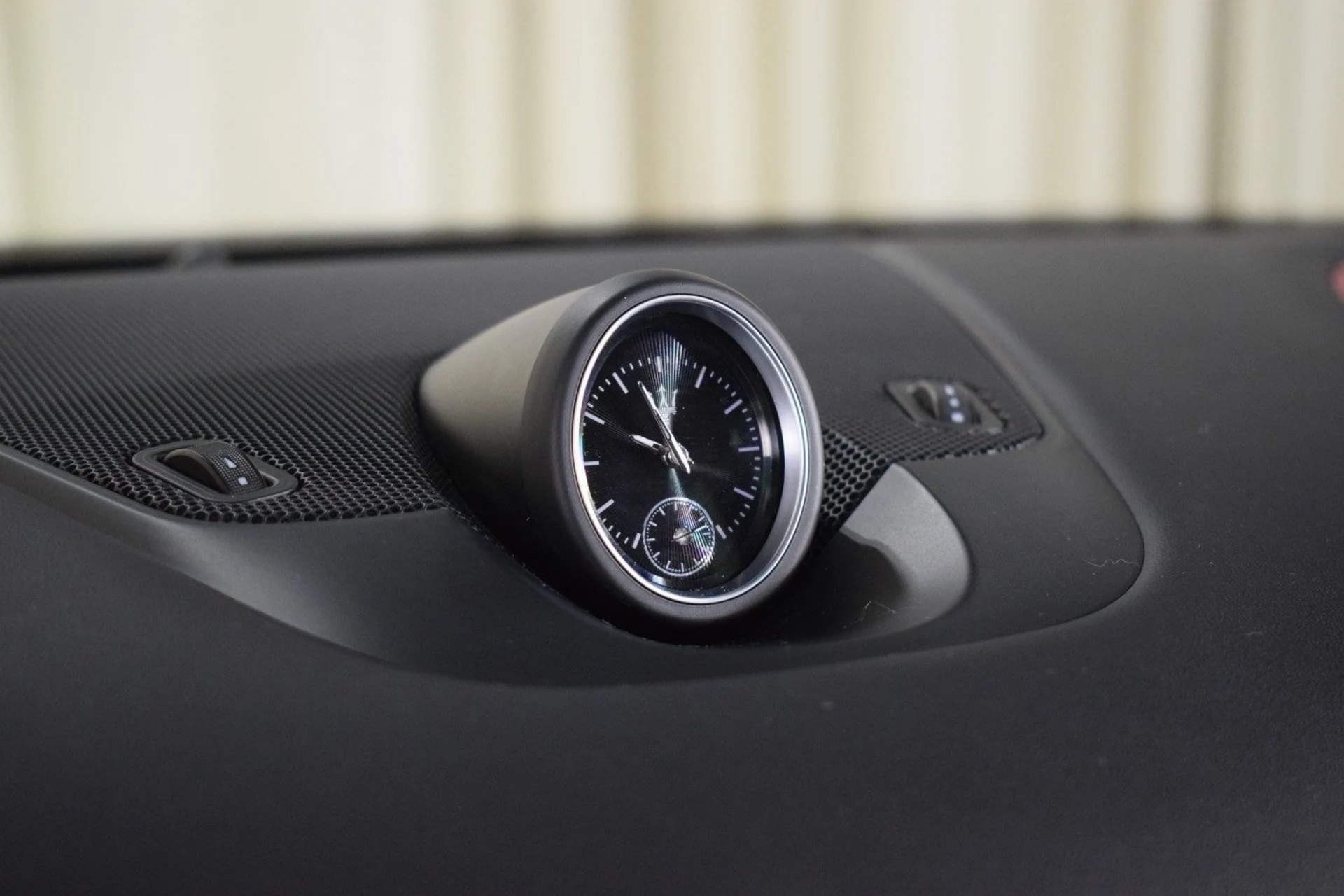 mph030_3538399092_1891d3ef6f2fd5a668a38bf990414d01x_4e87a01eba