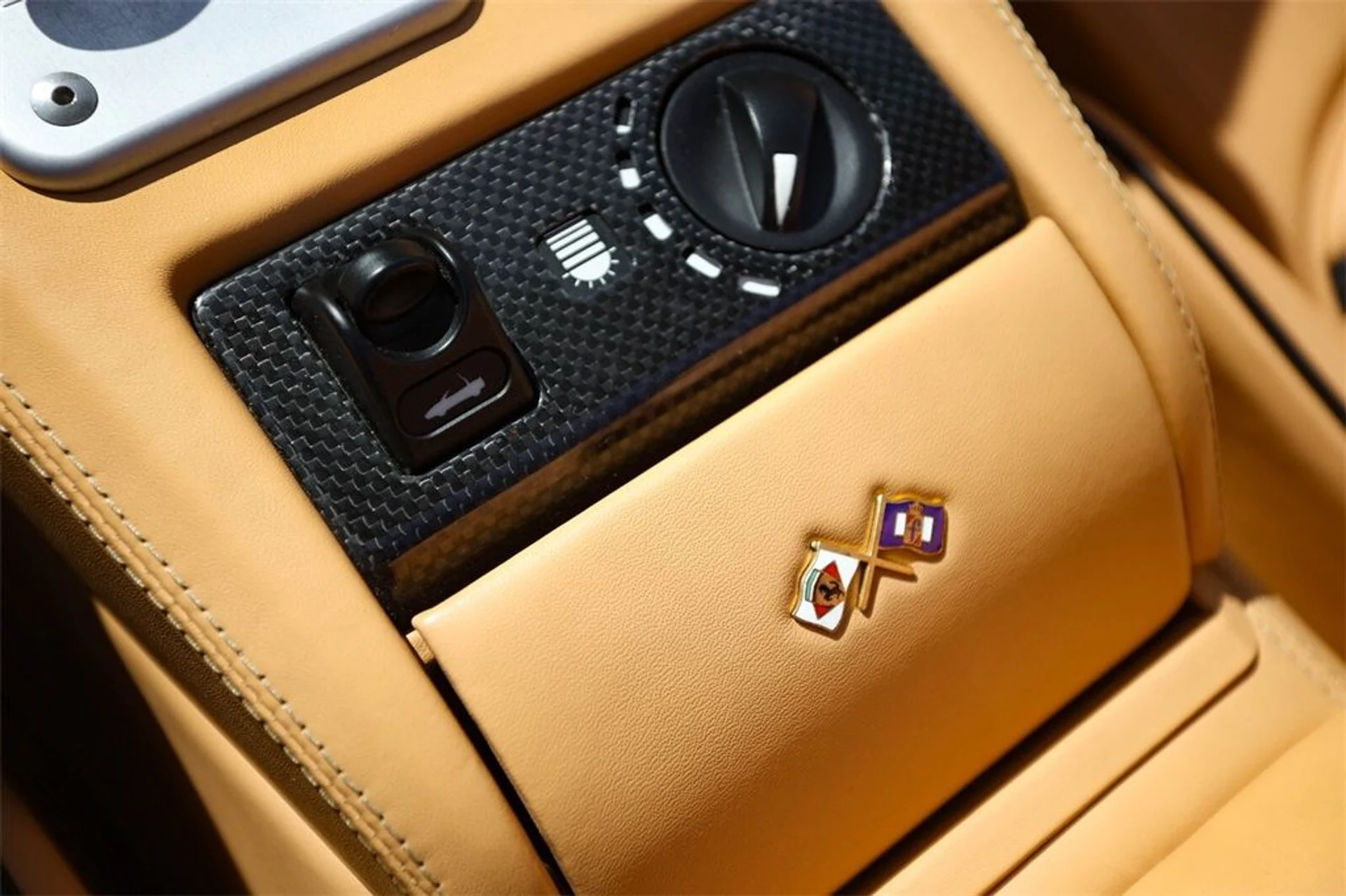 mph030_3541395596_cb16f56e7310cdbbd838859583d259c3_0149af00d4