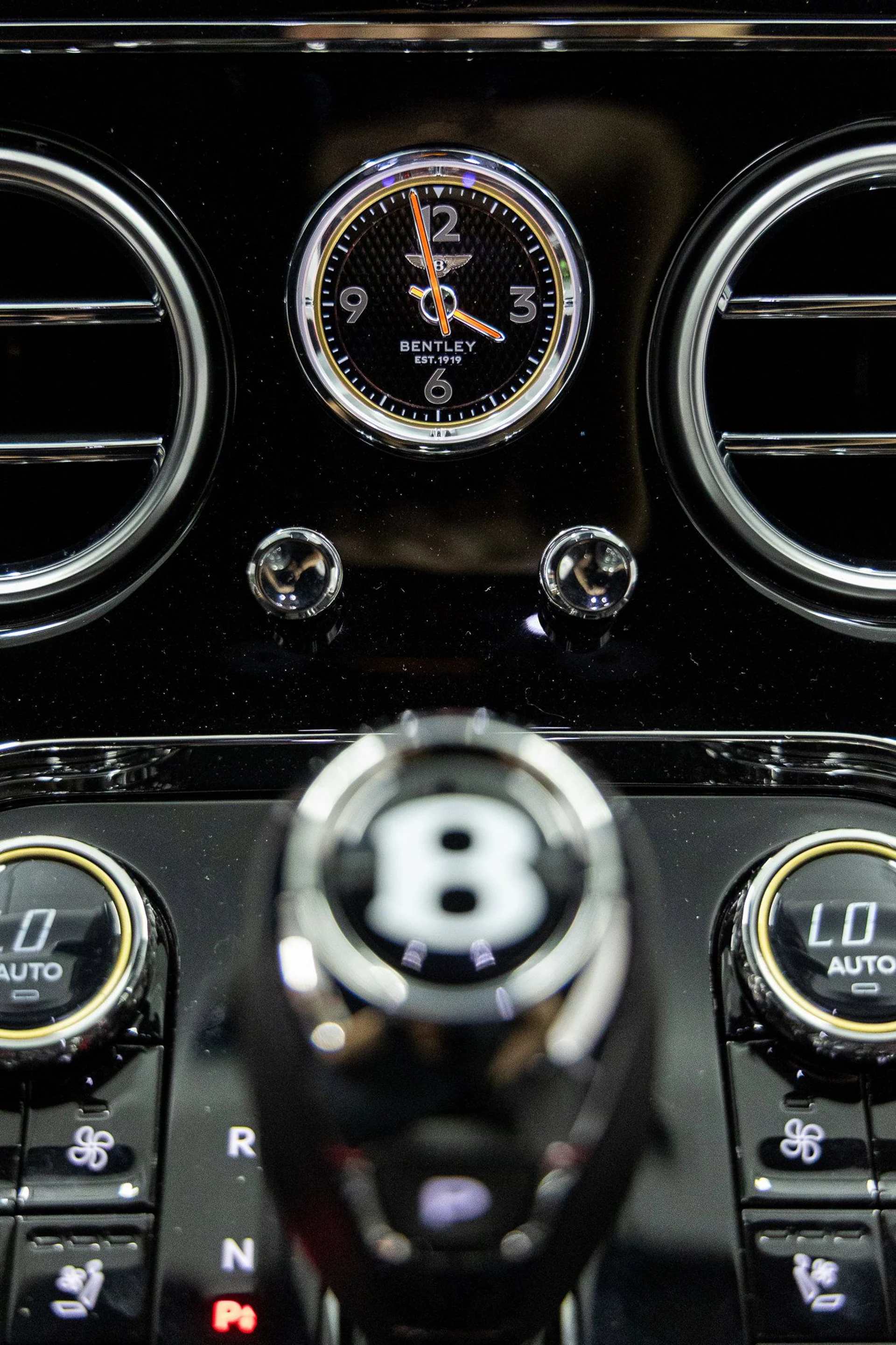 mph030_354523773_f0bd60ac924135b3250a7f390fc0494dx_7b74a6ec74