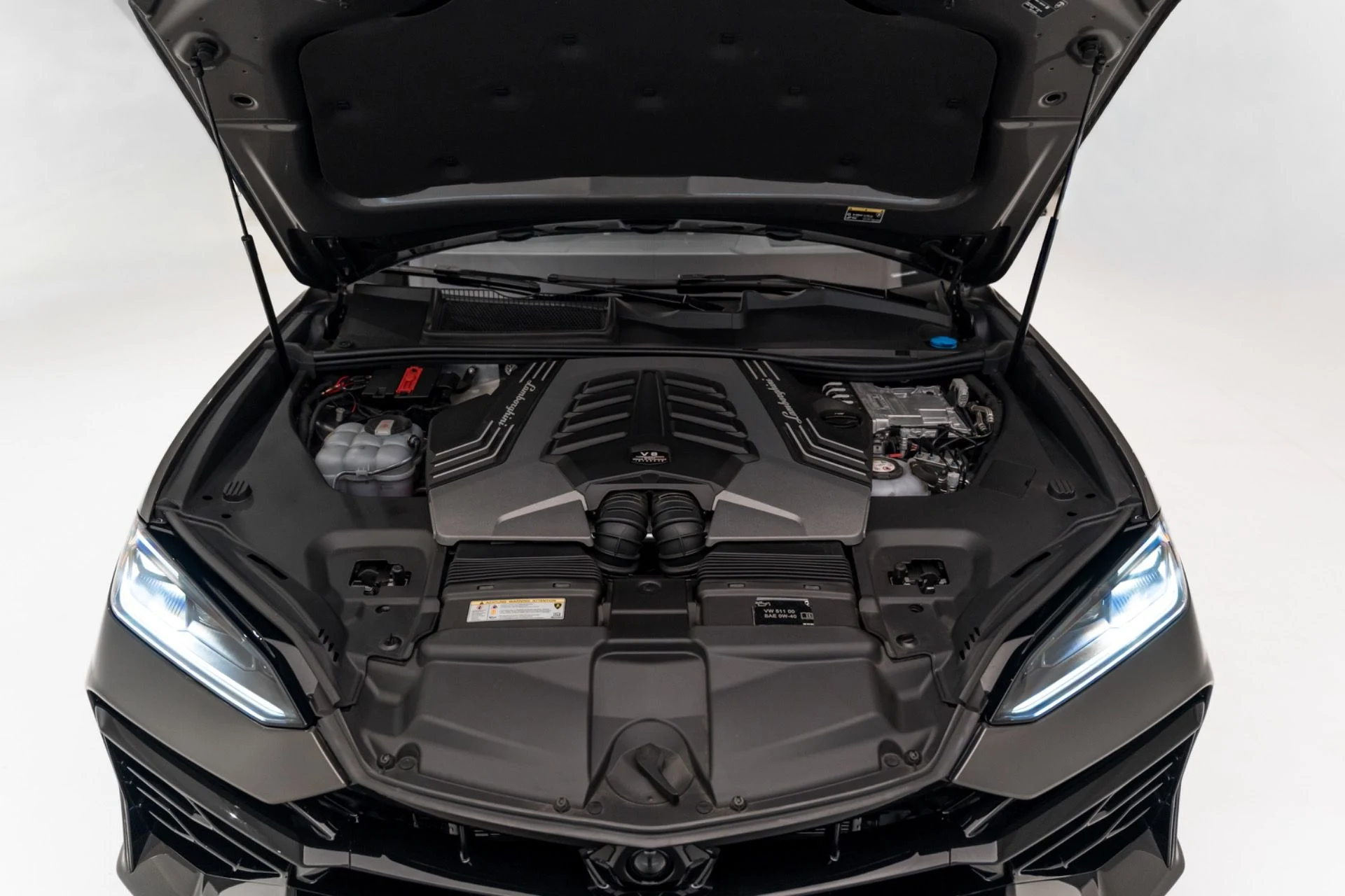 mph030_3548023366_Used_2025_Lamborghini_Urus_SE_1792099582_b5e42413d8