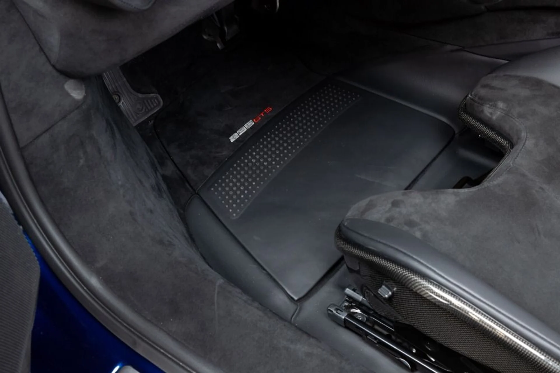 mph030_3551787336_Used_2023_Ferrari_296_GTS_dedc351a43