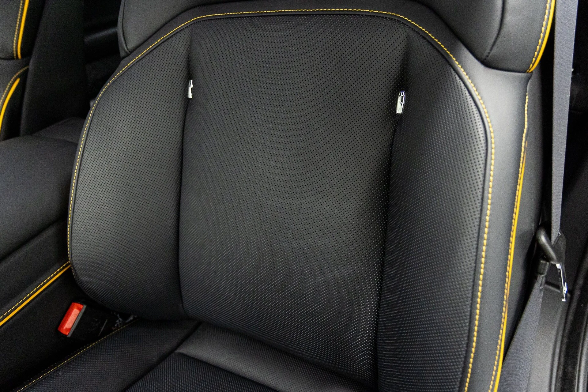 mph030_3552424544_979336de04fbbf959bf7fb55544f1d57x_99611860c3