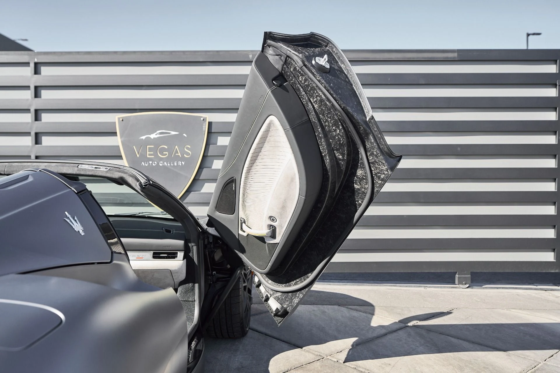 mph030_3557112361_Used_2023_Maserati_MC_20_Cielo_1761946895_6549464752