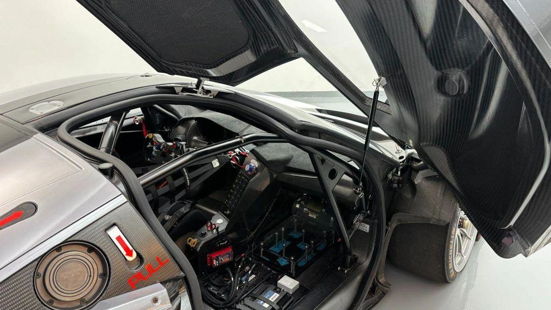 mph030_3563526699_CR_3ik_X_qy_RR_8_Apm_Ue_W_OU_Vj_AE_3_E_6667e8c8d9