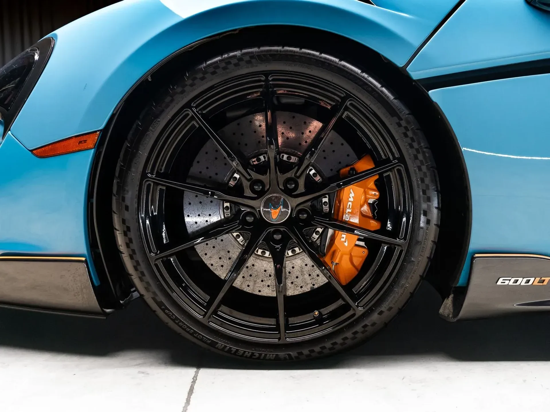 mph030_3569577178_b1cf08a1_4d7c_455c_bc5d_21b1ef060f11_991b388ed4