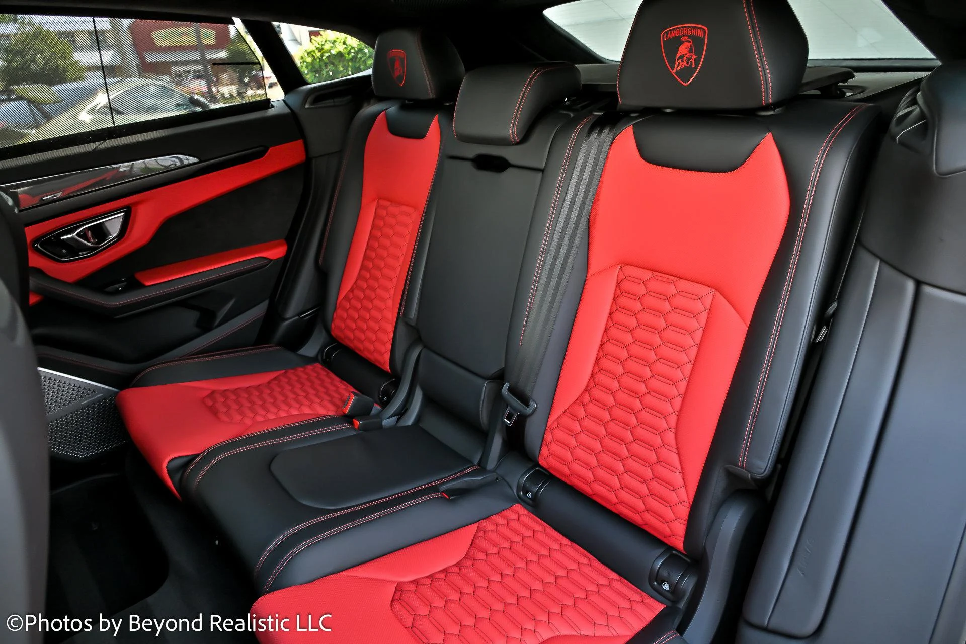 mph030_3574283125_Used_2022_Lamborghini_Urus_1753948935_3fedbc45e5