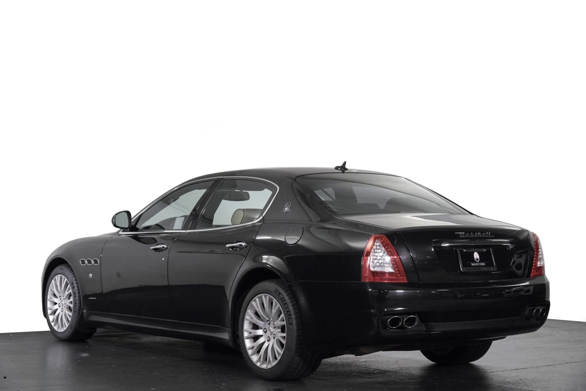 mph030_357545960_Used_2009_Maserati_Quattroporte_Base_1787291623_76700fb86e