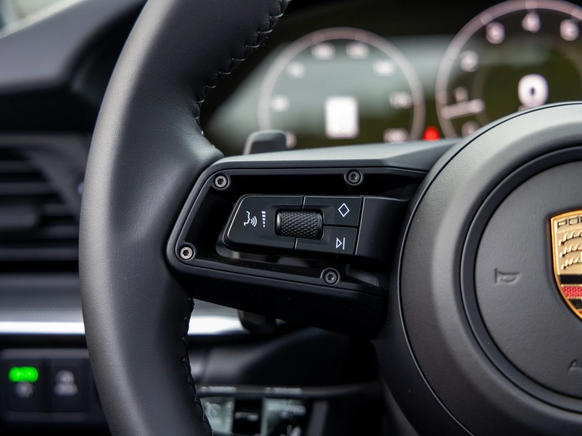 mph030_3575864238_31_35228a39d2