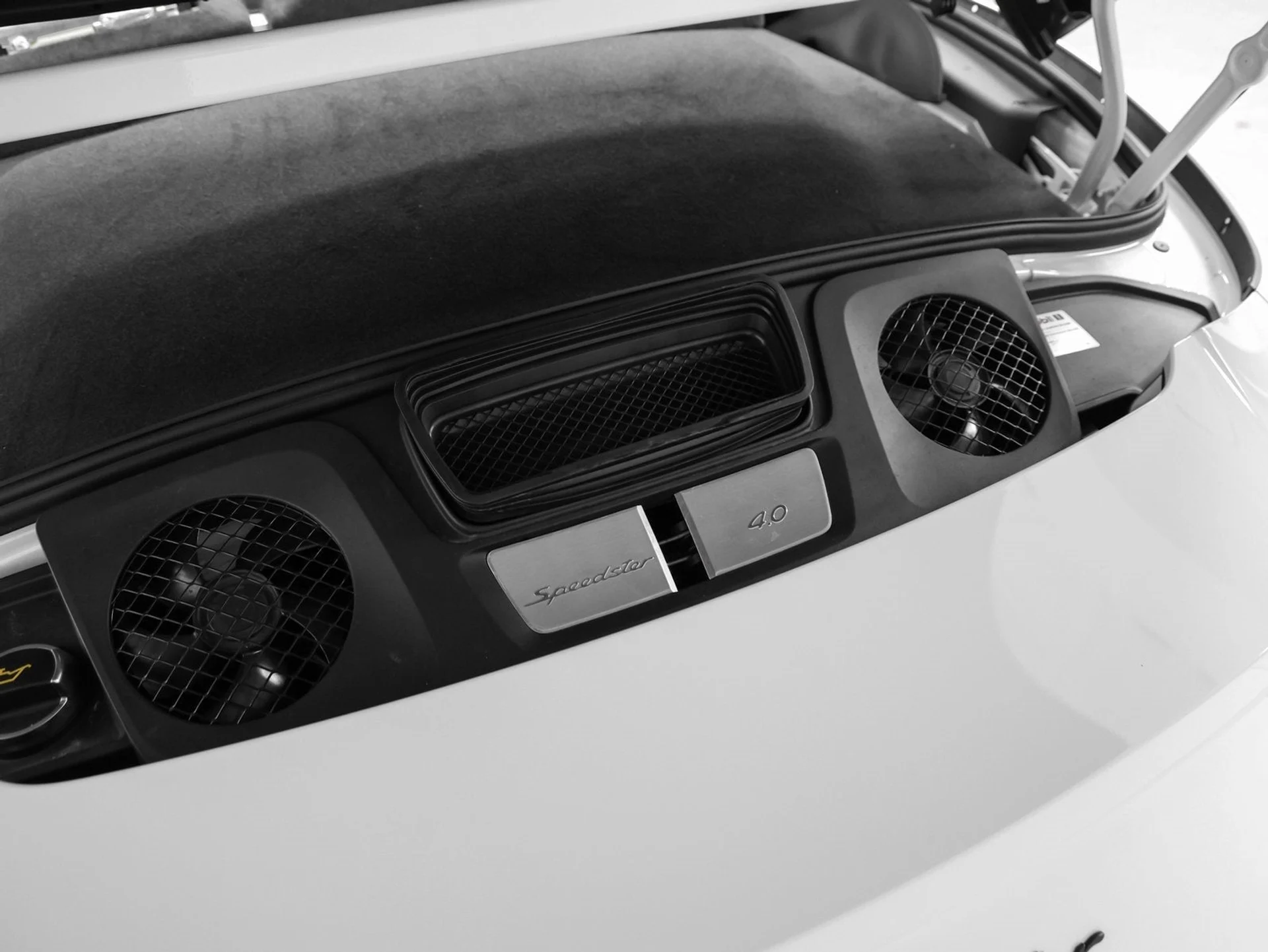 mph030_3582116722_31_9da96b7963