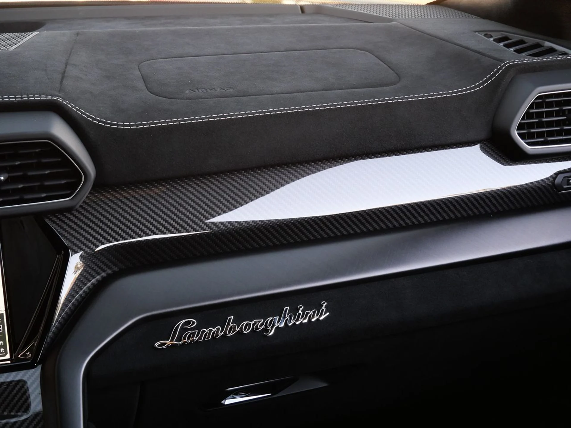 mph030_3585692969_d5507af179b5312a21f3f65338984f15x_275bb433ea