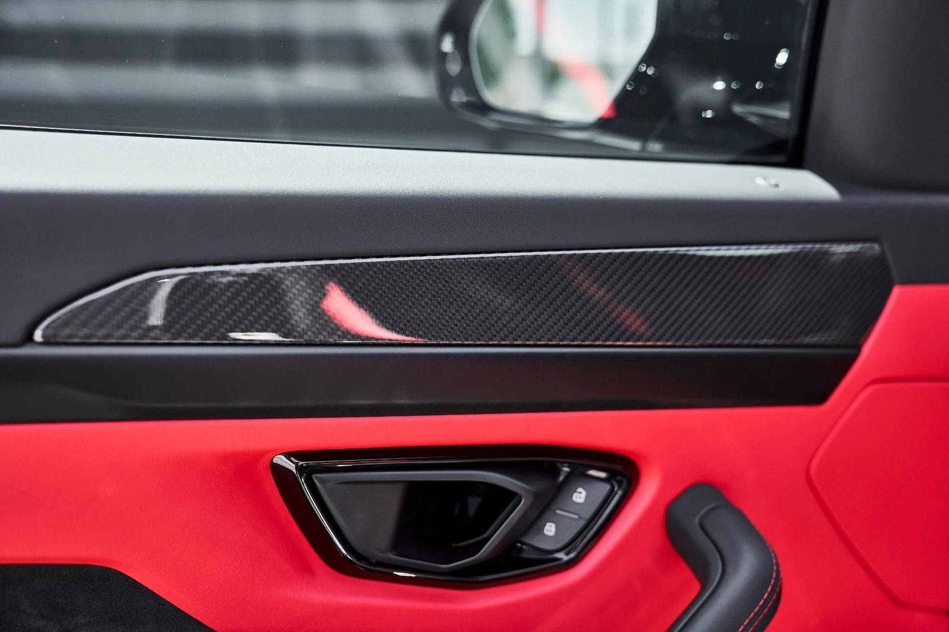mph030_3594770671_Used_2023_Lamborghini_Urus_S_1781228798_8b2f28a1d3