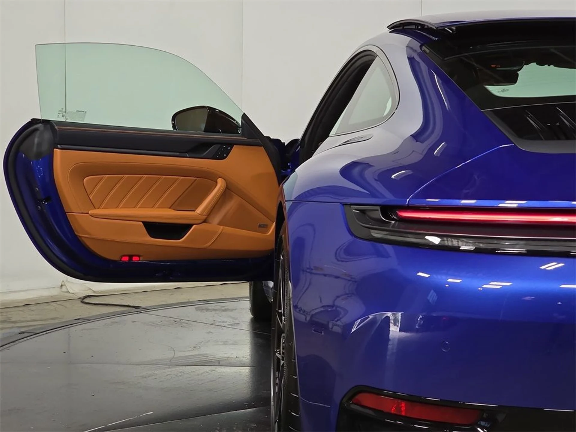 mph030_359756894_719b83d790c25acb54b87d6c893d22a1_5a09e3ff1b