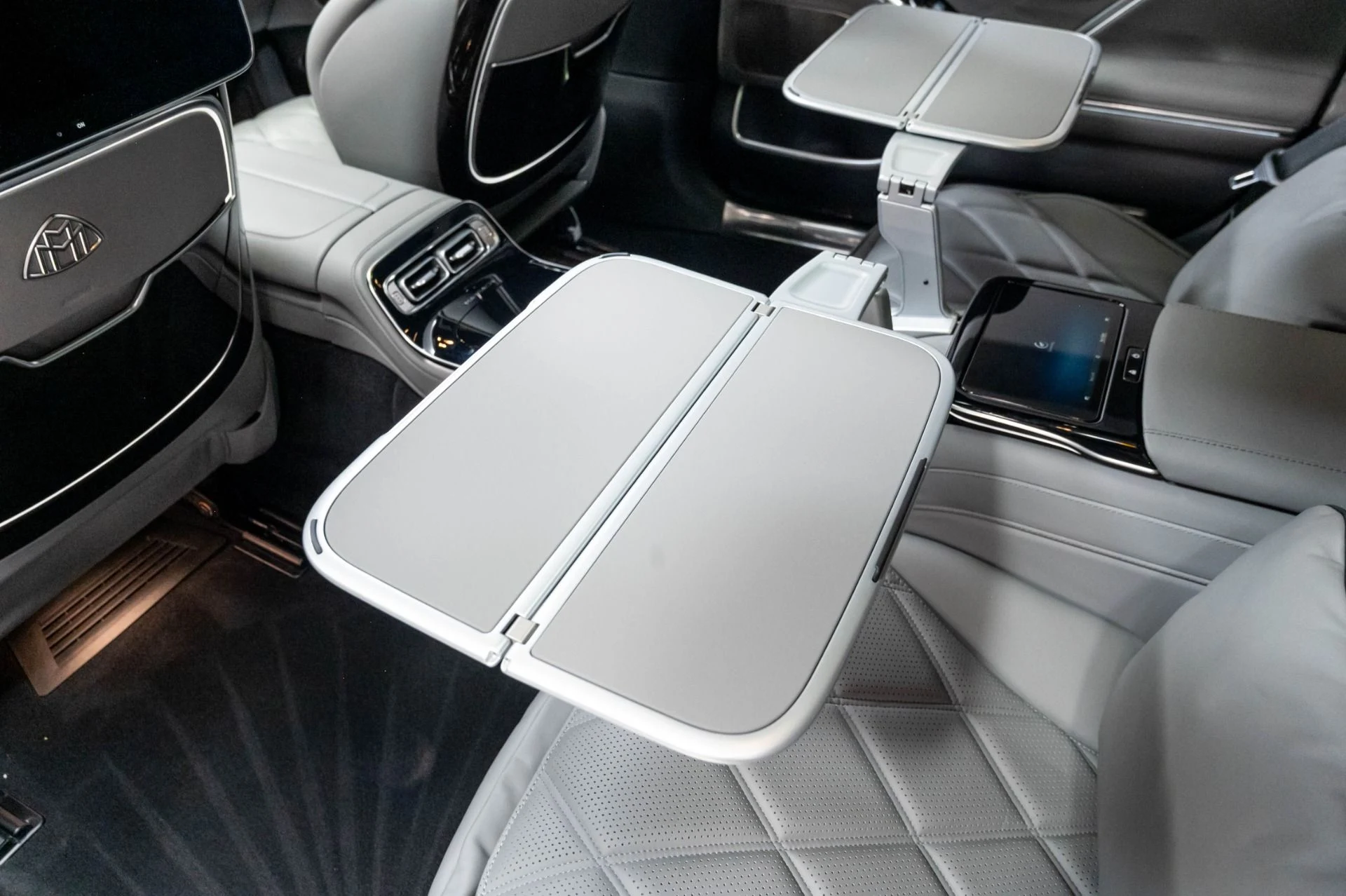 mph030_3598032598_Used_2024_Mercedes_Benz_S_Class_Maybach_S_680_4_MATIC_1777501614_38483d0b84