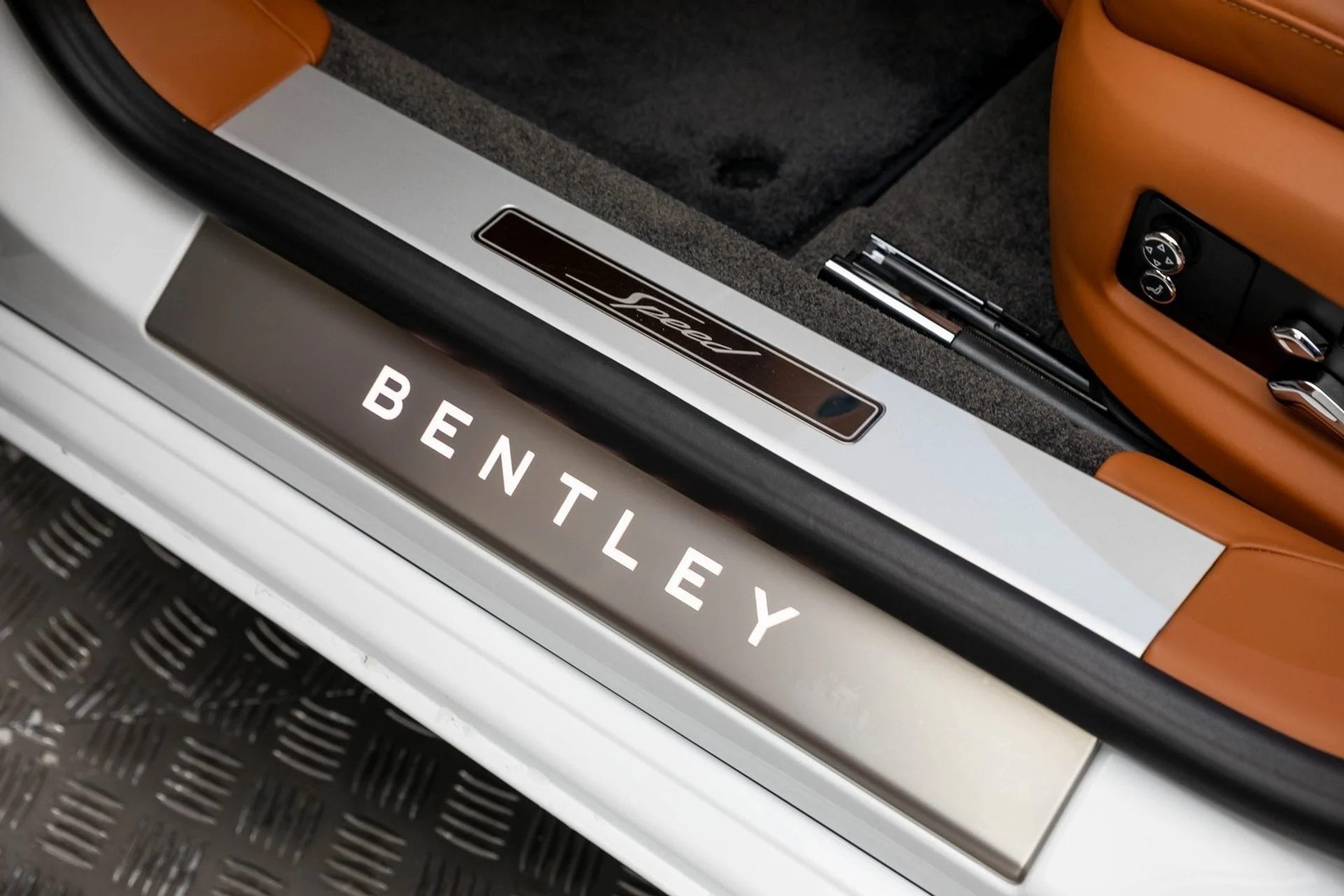 mph030_3599646870_31_08032d68fc