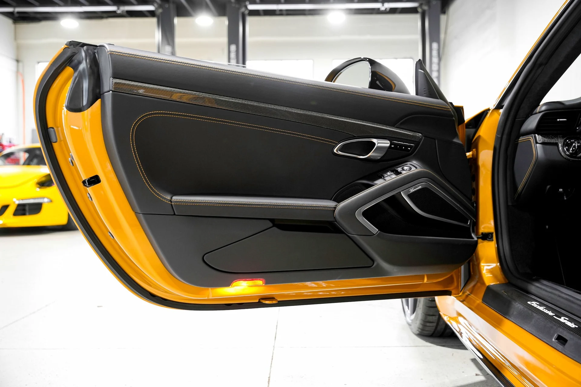 mph030_3603040483_0c8cd4f6856761f88b3f098bf9019f81x_2a3ef967c6