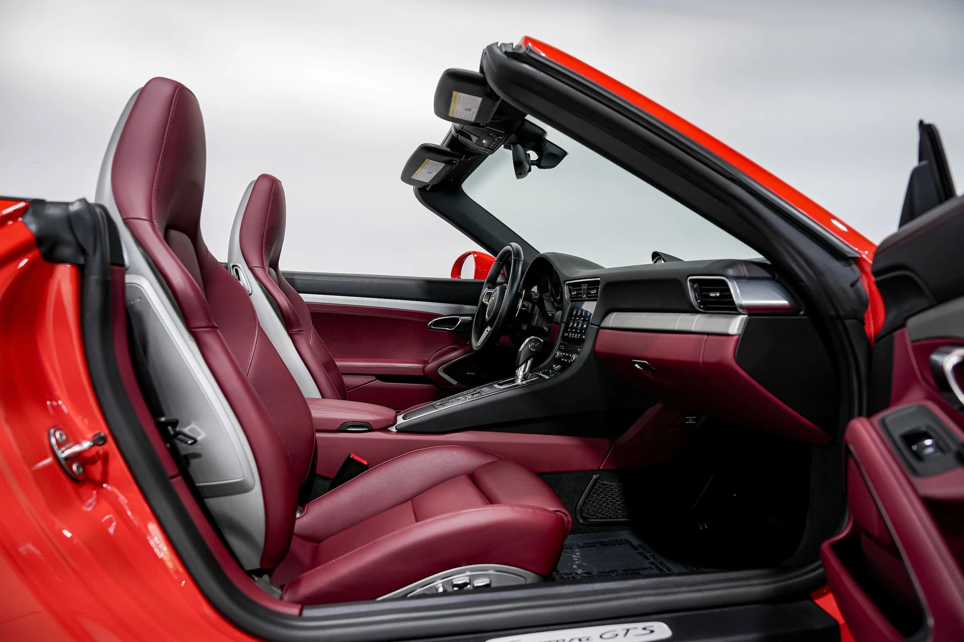 mph030_3623559935_96492d2f980a00d32470dbe7ed2ba3ccx_acdff9a389